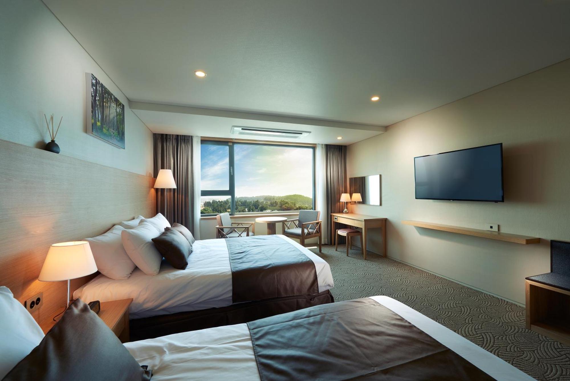 Benikea Jungmun Hotel Seogwipo Eksteriør billede